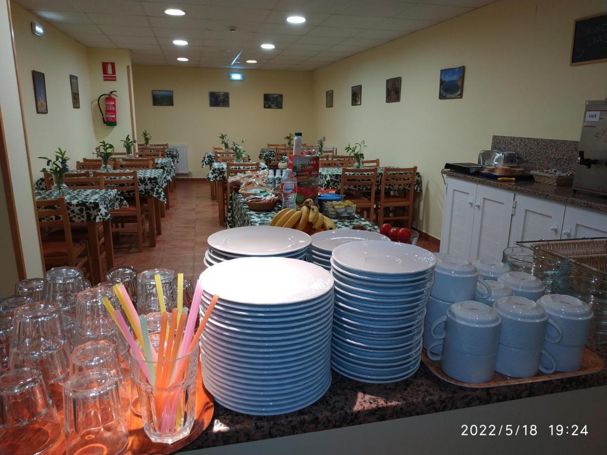 Hotel La Guindal Arriondas Exterior photo